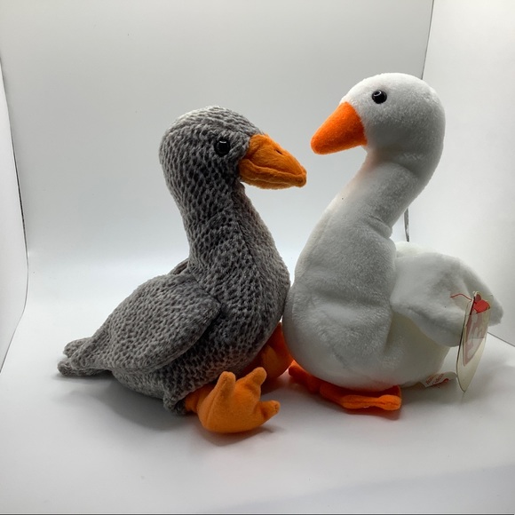 Ty Other - Honks and Gracie beanie babies